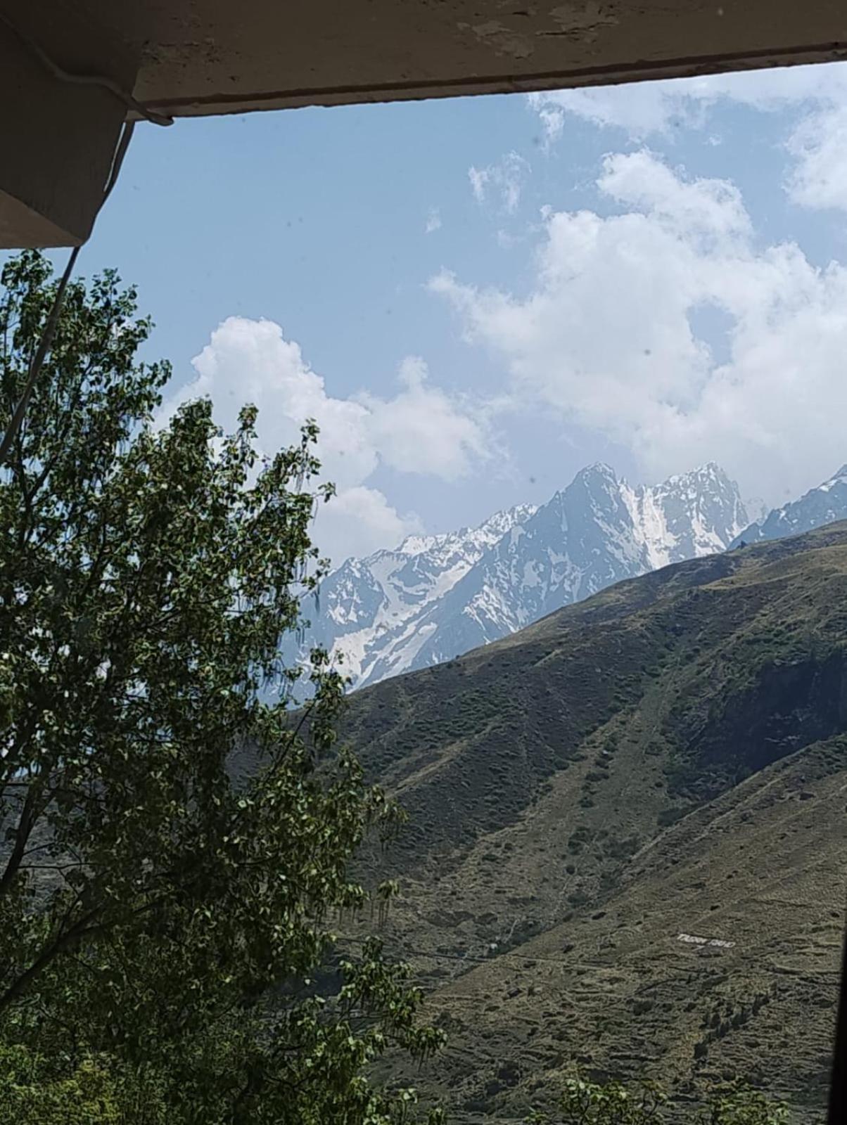 Shri Vedvyas Homestay Badrinath Buitenkant foto